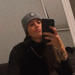 Meet your Posher, Alexandra